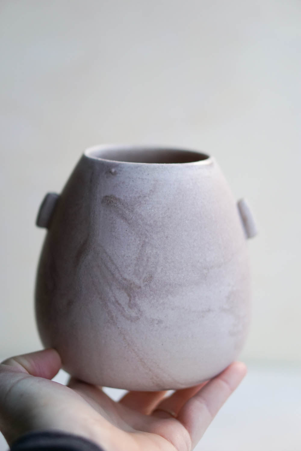 Pinkish Stoney vase c
