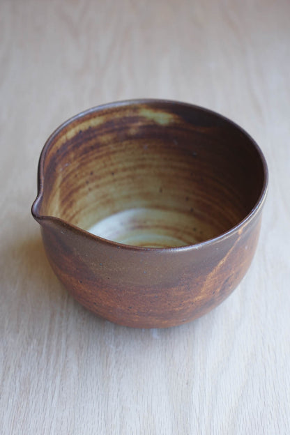 brown mixing bowl