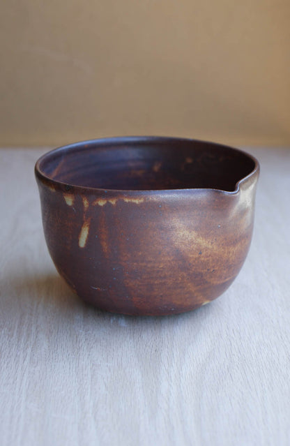 brown mixing bowl