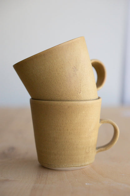 Mustard mug