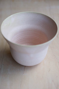 Blushed bowl/vase