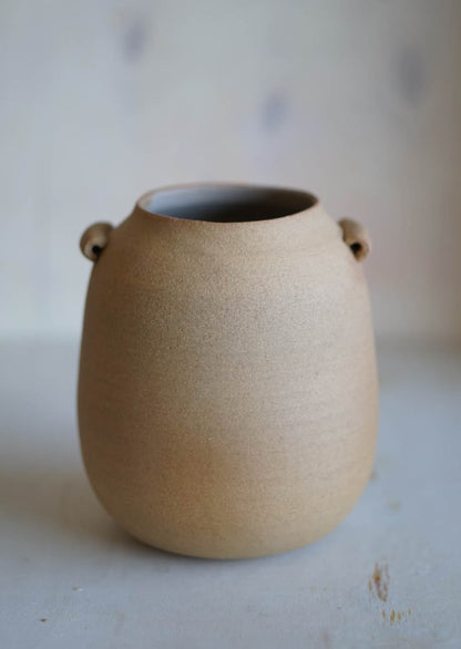 The small handle vase c