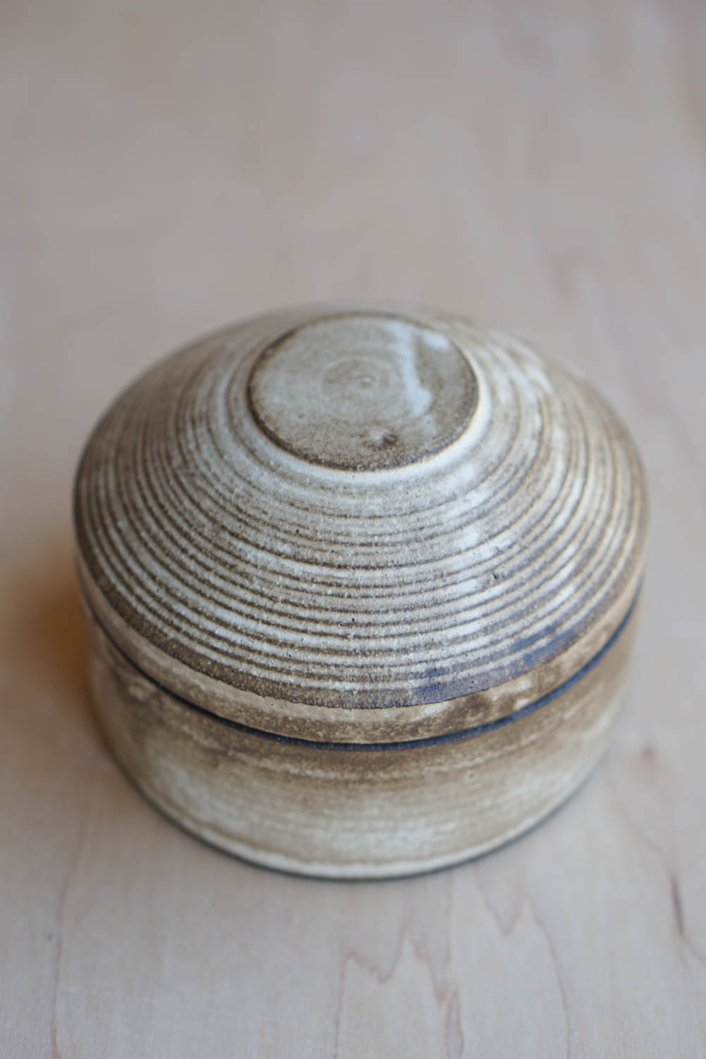 Lidded small container