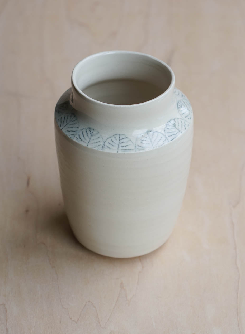 Pencil leaves vase